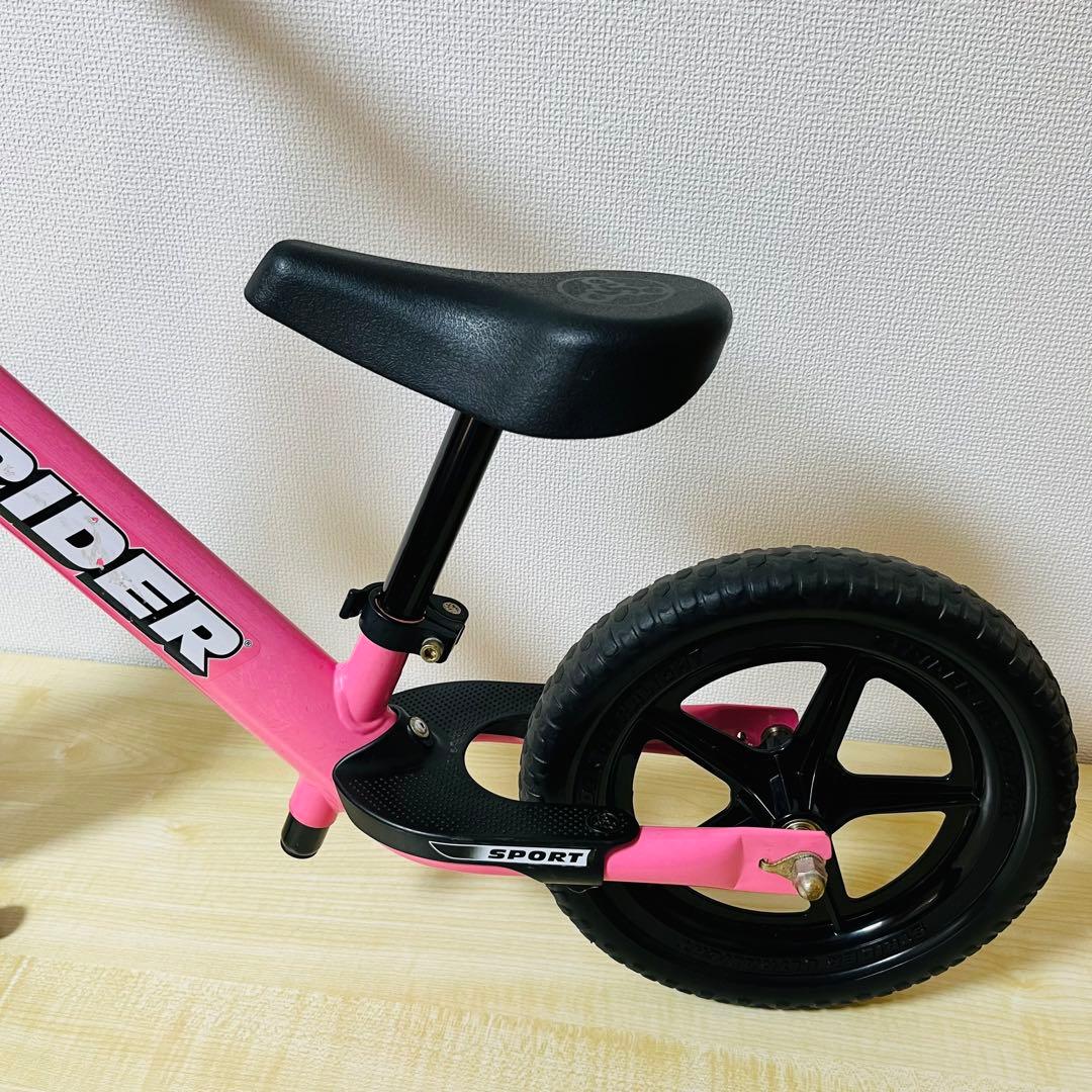 ストライダースポーツ キッズ用　ピンク　1歳半〜5歳　27kgまで