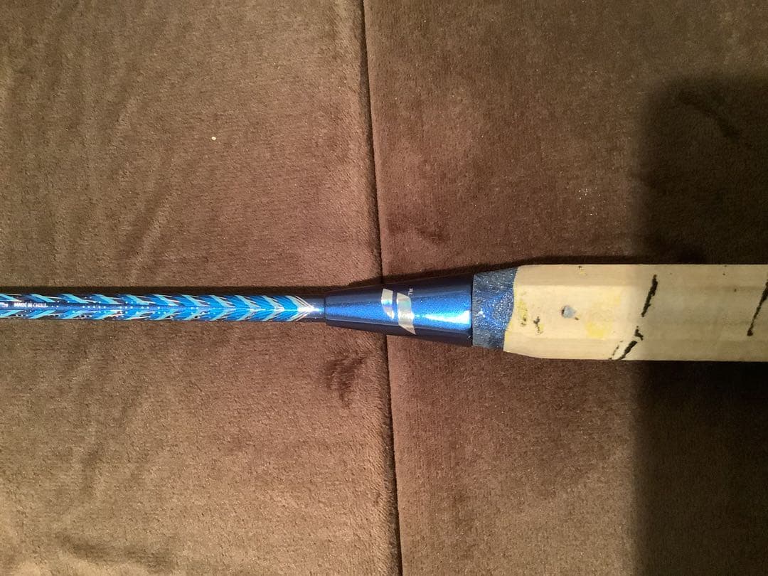 ほぼ新品！バボラ サテライトオリジン 4UG5 ガット付