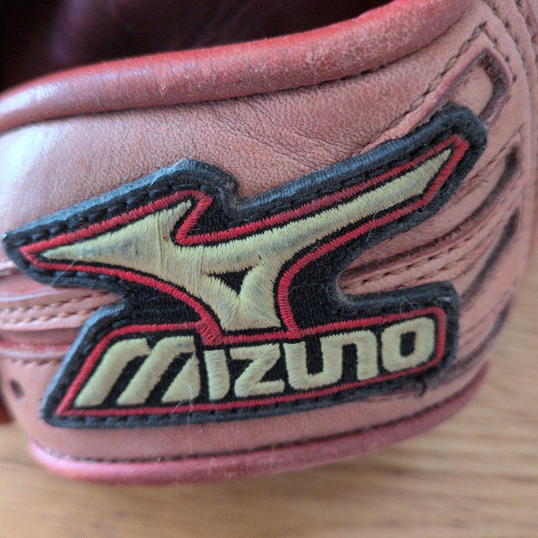 Mizuno 軟式グローブ 赤