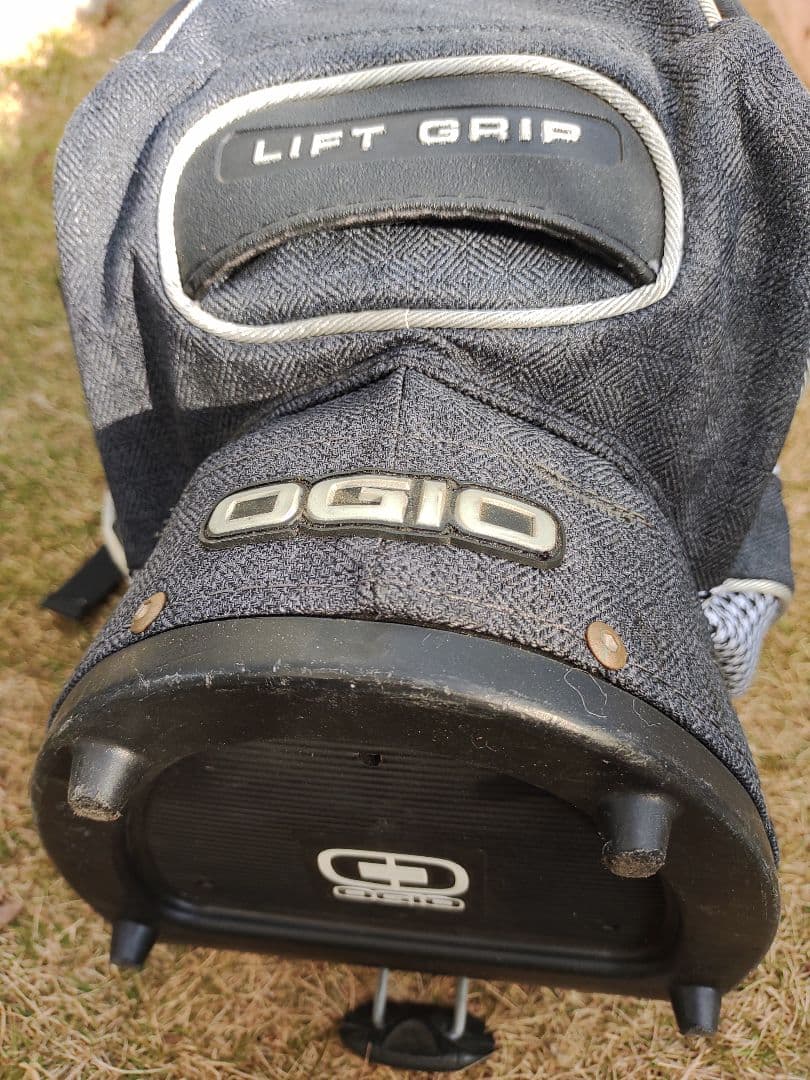 OGIO 8分割スタンド付きキャディバッグ チェック柄