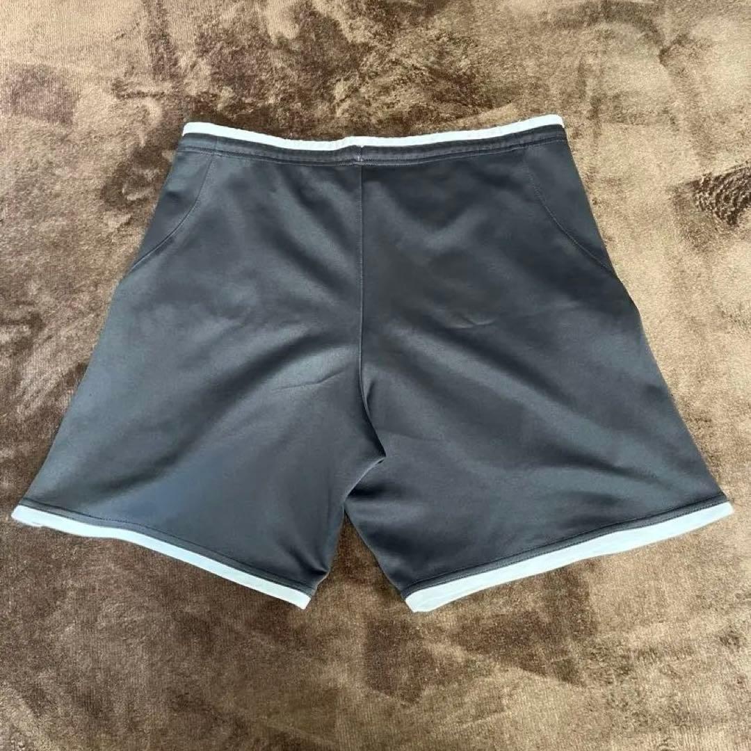 YONEX 限定ハーフパンツ