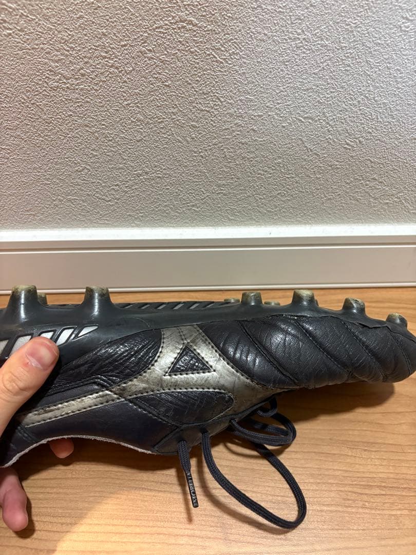 ミズノ Morelia DNA JAPAN サッカーシューズ 黒/銀 スパイク