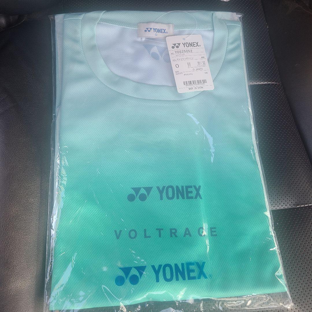 ヨネックス　ボルトレイジ限定Tシャツ　　Oです。