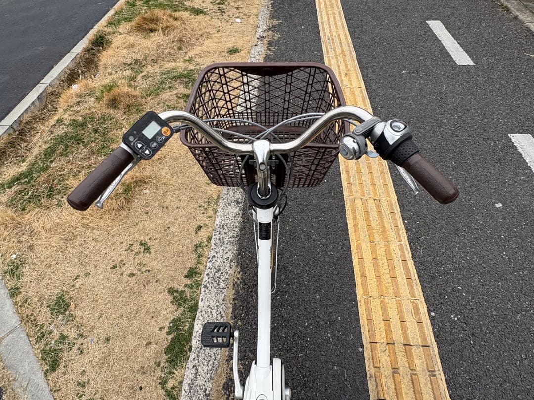 中古Panasonic電動アシスト自転車　16Ah 大阪　090