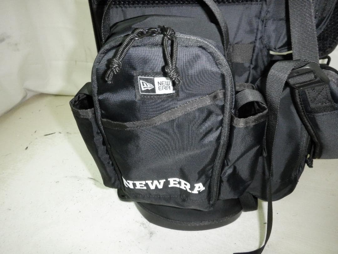 NEW ERA★ニューエラ★9.0型★軽量★美品★スタンド(BK)