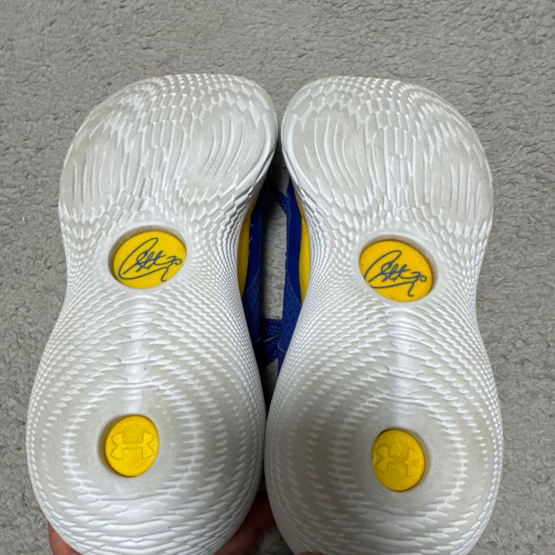 Curry11バッシュ
