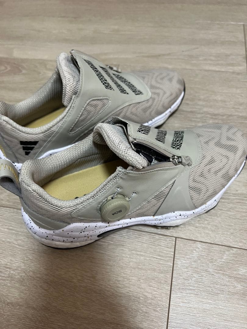 未使用 adidas BOA ゴルフシューズ 軽量