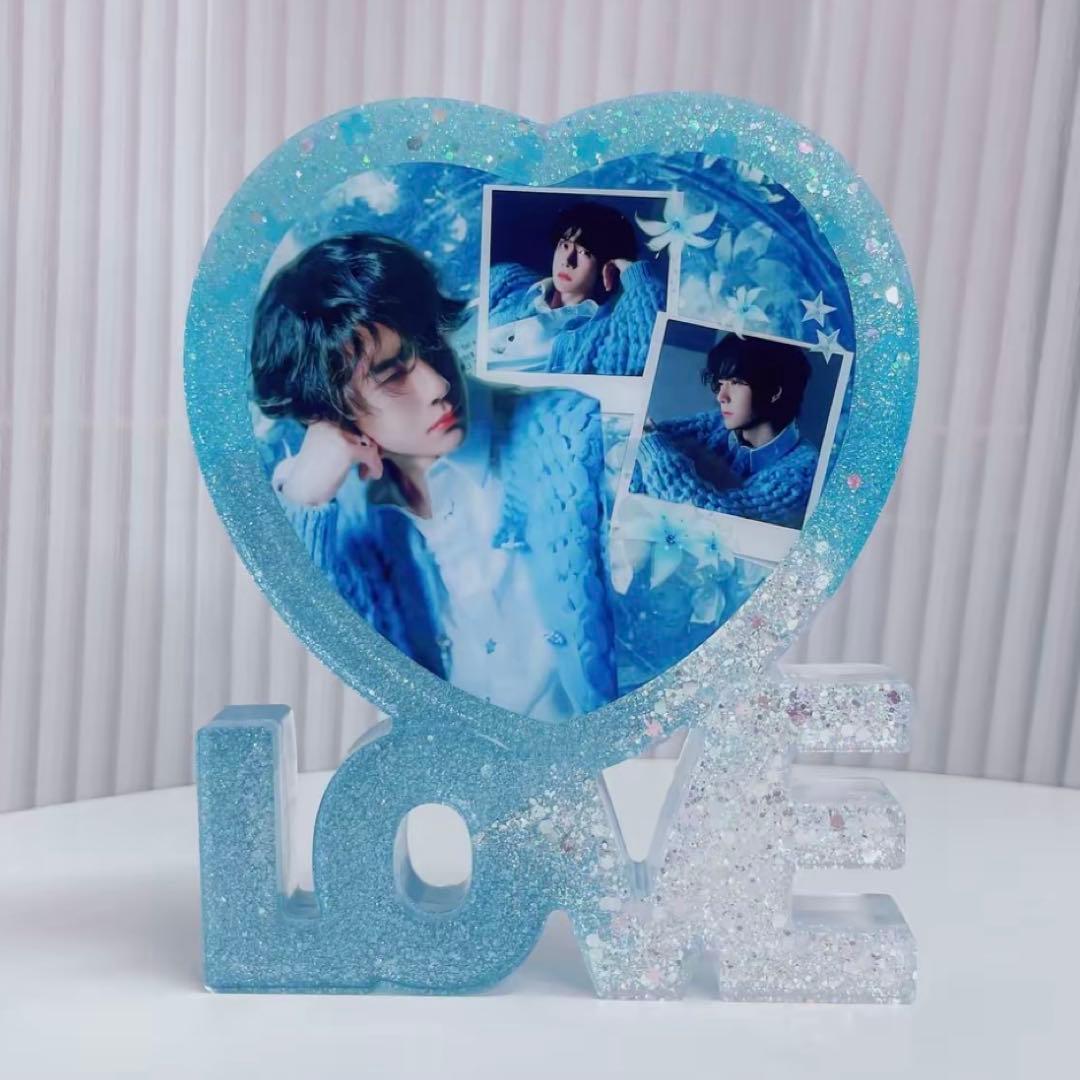 新作 王一博 超大Loveスタンド　置物 8点セット❣️確認用❣️0108