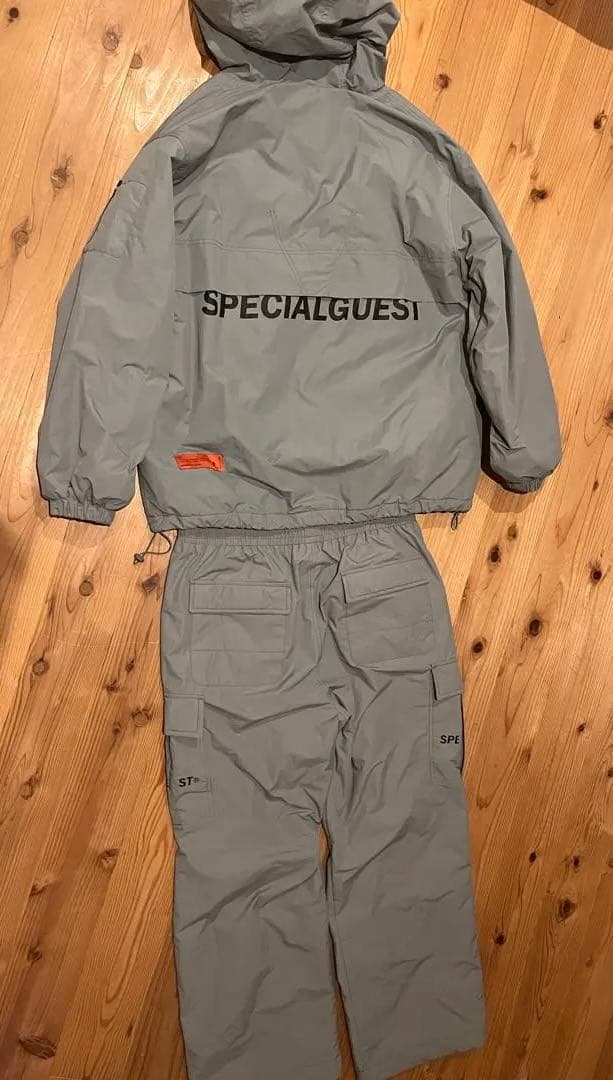 special guest スノボウェア 上下