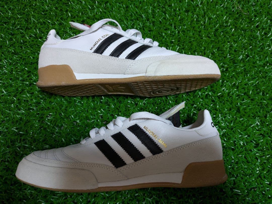adidas 　MUNDIAL GOAL