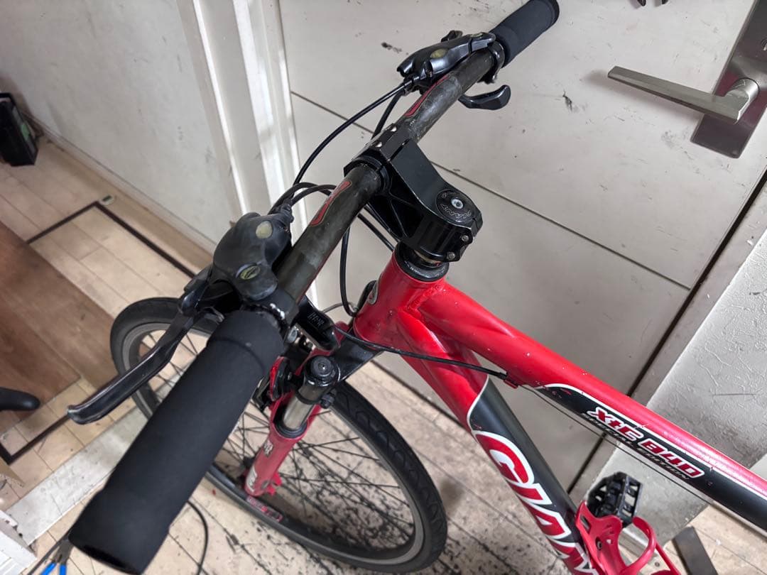 GIANT XCR 2000 レッド マウンテンバイク
