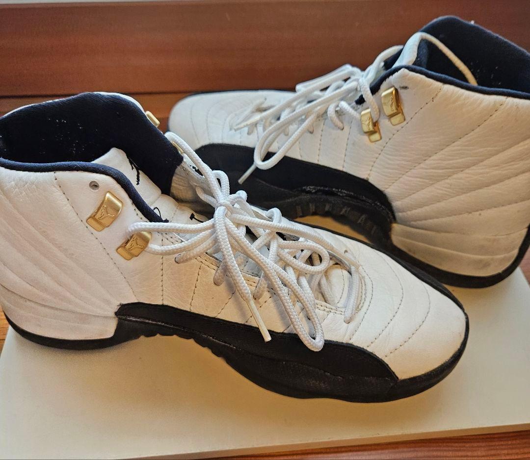 Air Jordan 12 ホワイト/ブラック 27.5cm