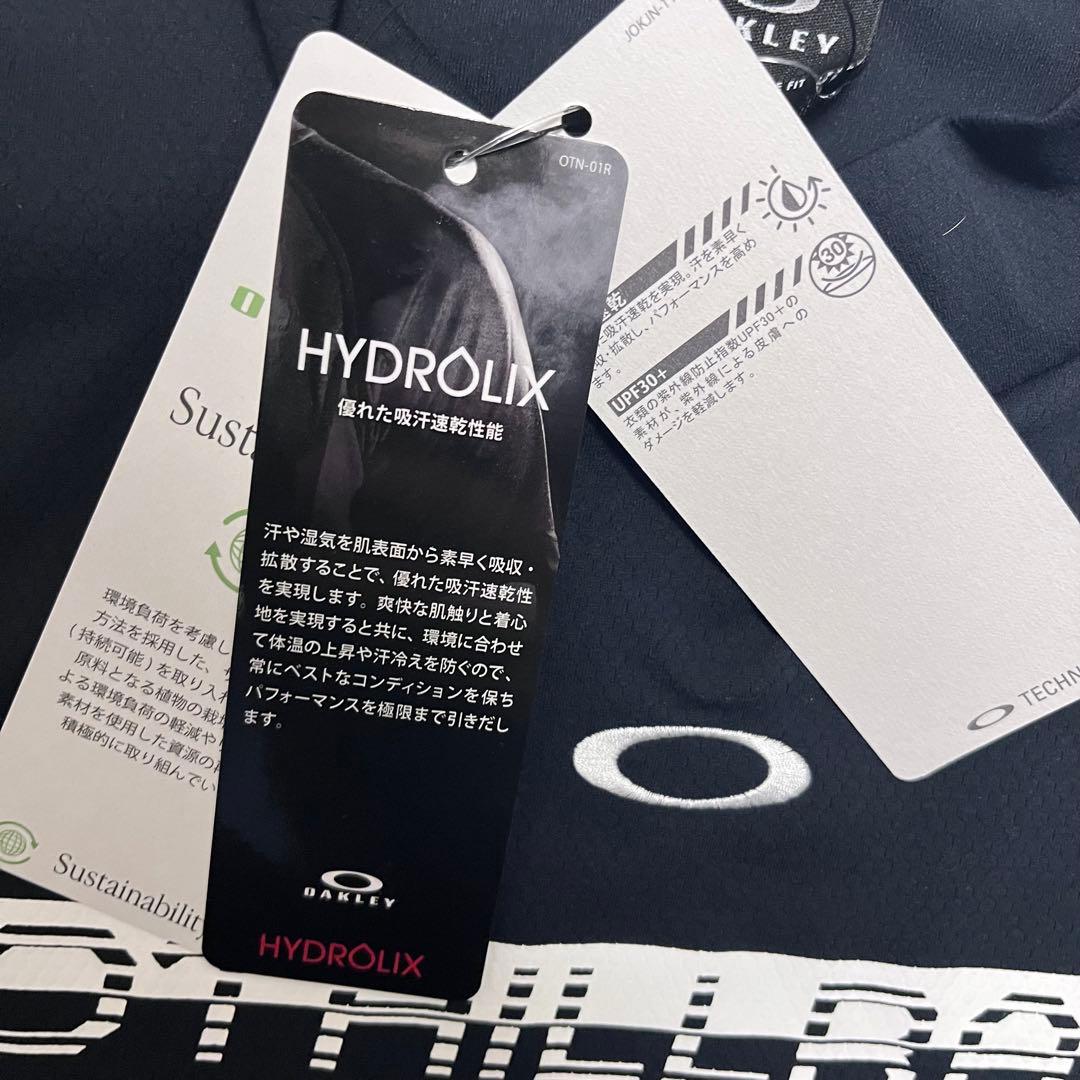 【新品タグ付】OAKLEY オークリー モックネック長袖カットソー 黒 XL