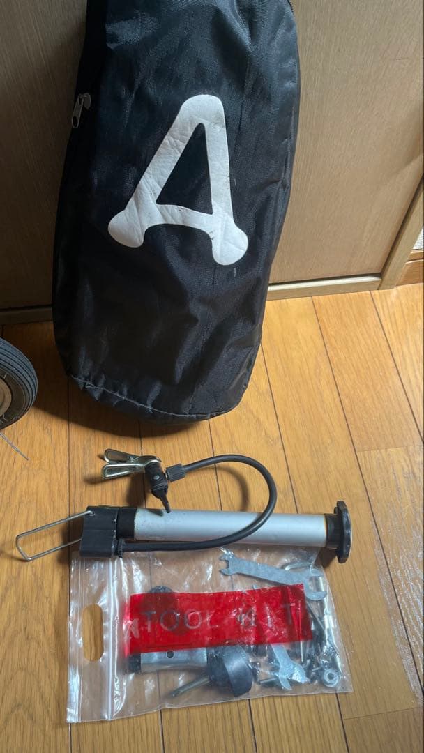 A-bike 折りたたみ自転車 8インチブラック レッド