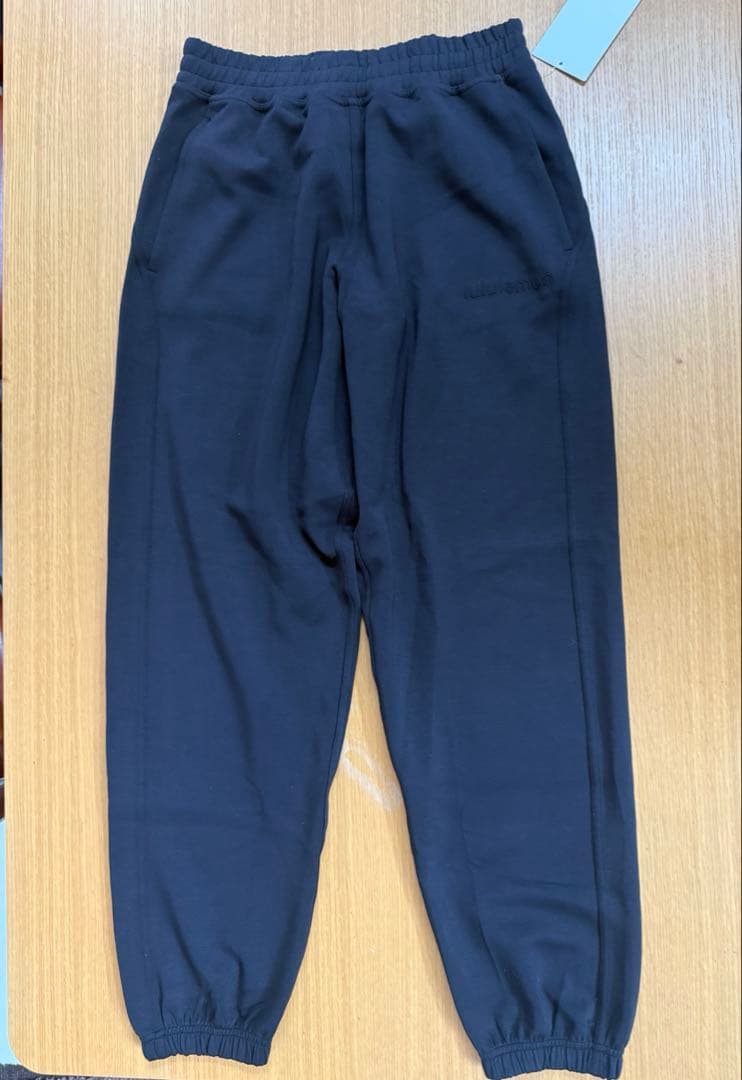 ［新品タグ付き］lululemon ルルレモン　ジョガーパンツ　黒　6 ヨガ