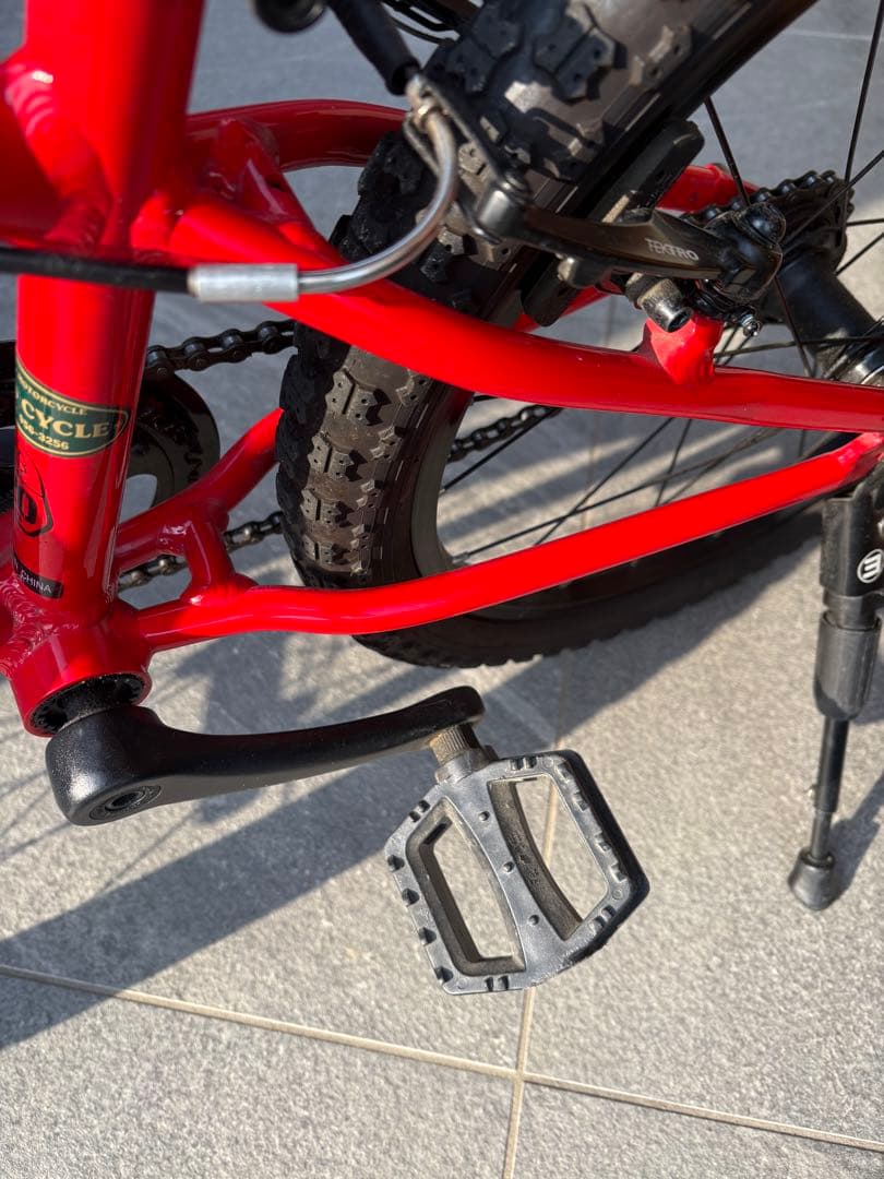 【引取限定】ヨツバサイクル　20インチ
