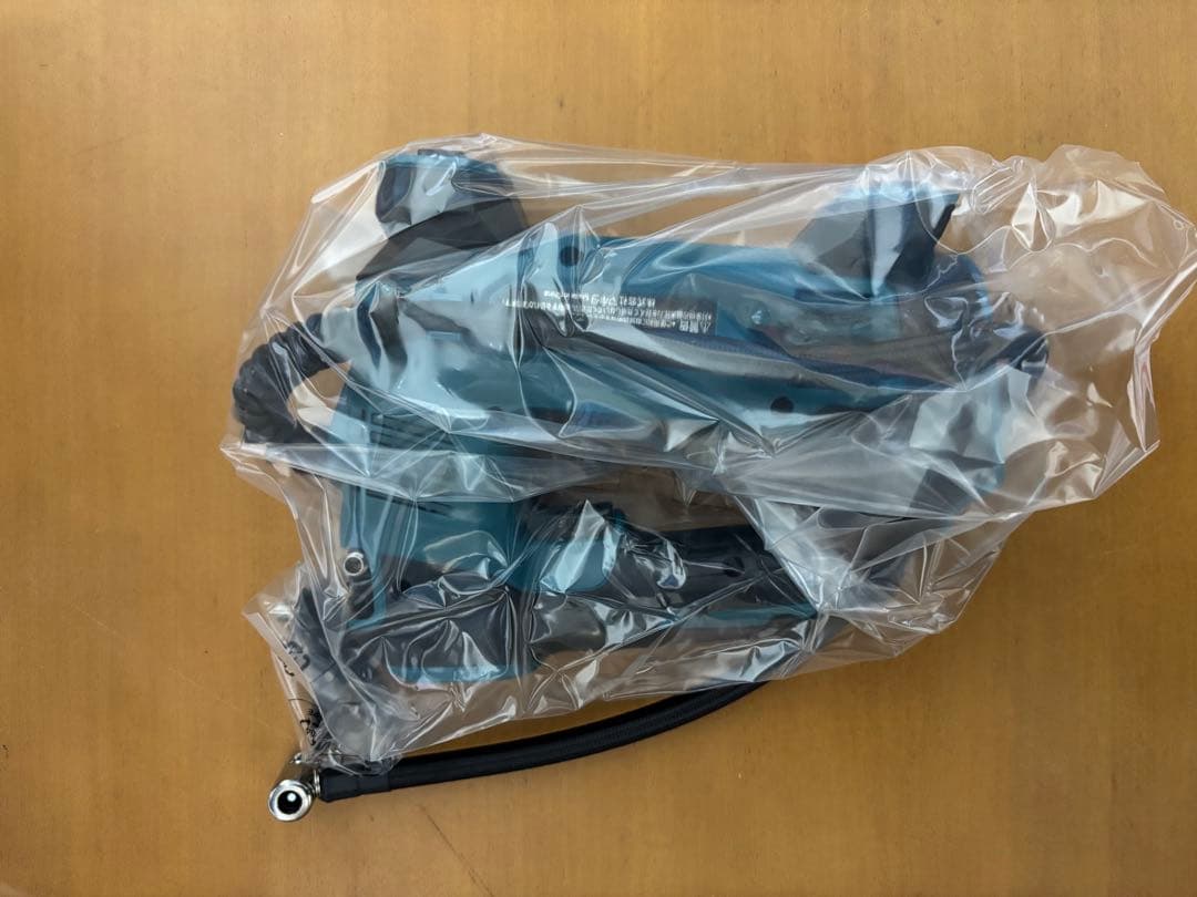 マキタ充電式空気入れ18V バッテリ充電器別売 MP180DZ ブルー