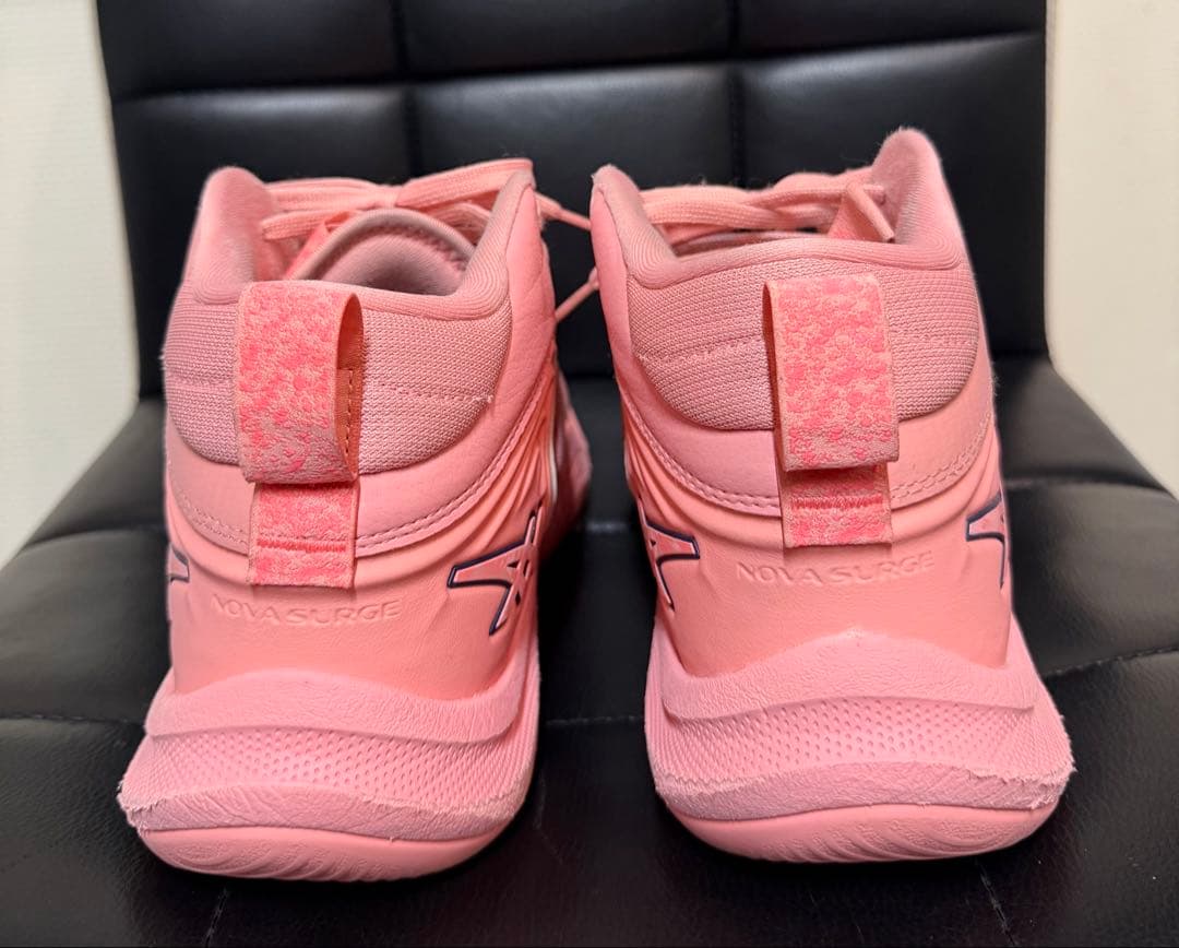 ASICS NOVA SURGE 3 (ピンク)バッシュ 25.5cm
