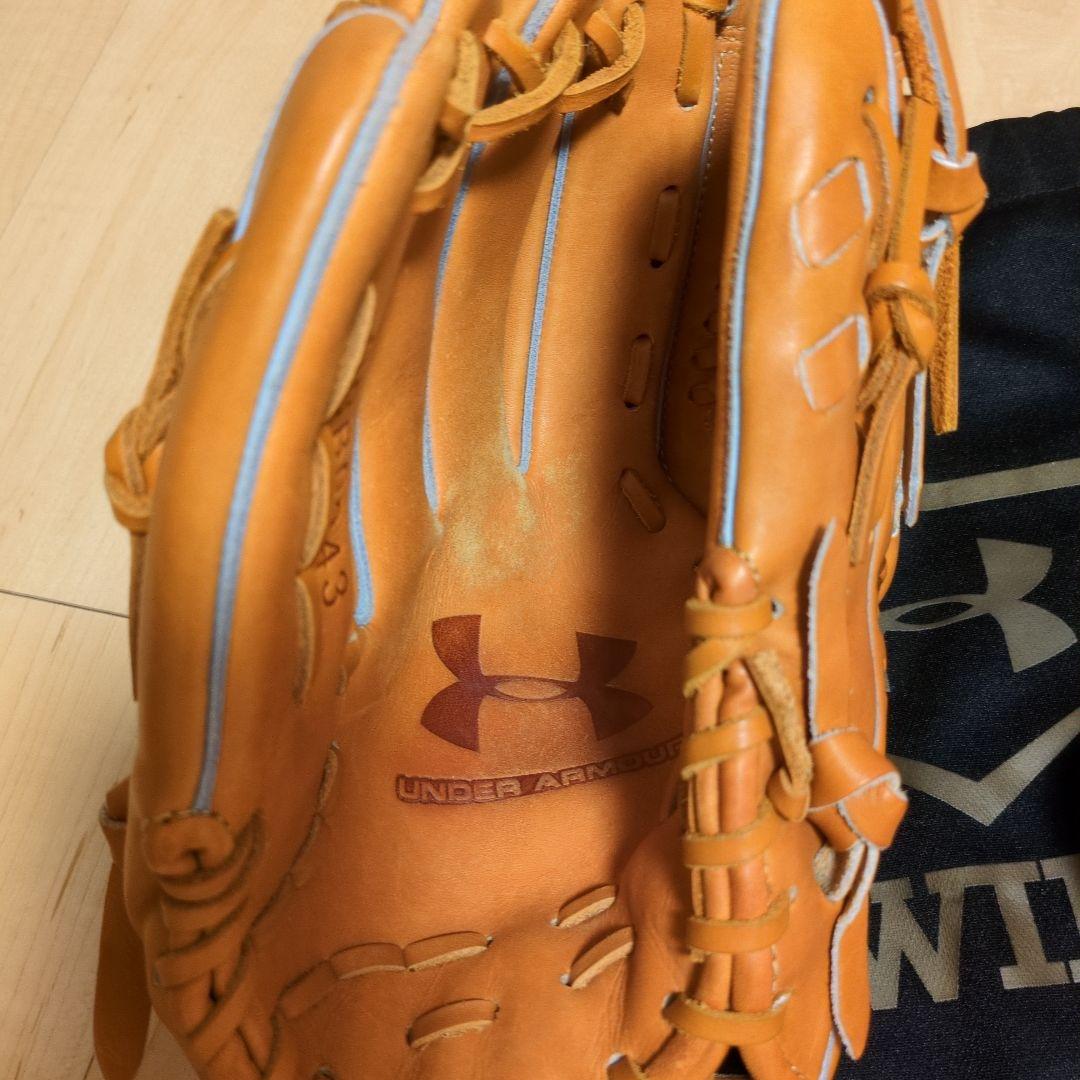 Under Armour 軟式グローブ QBB0243 オレンジ　　左利き