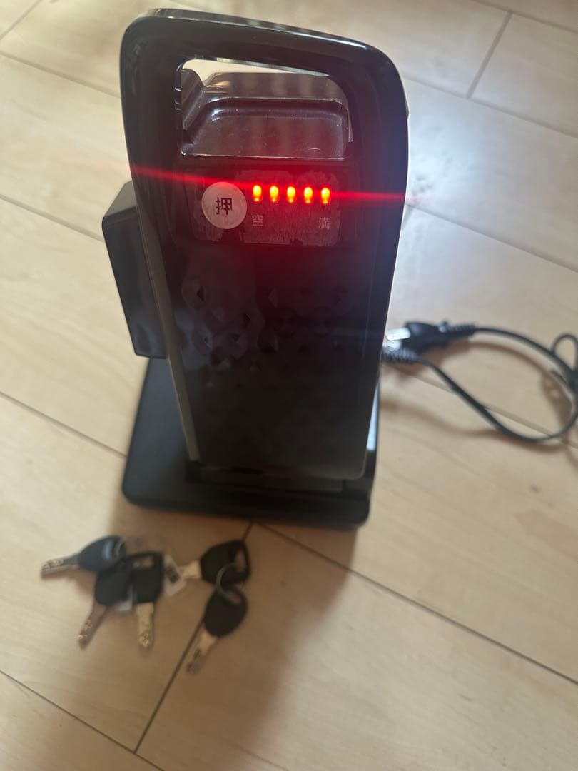 ホワイト 電動アシスト自転車 シティタイプ
