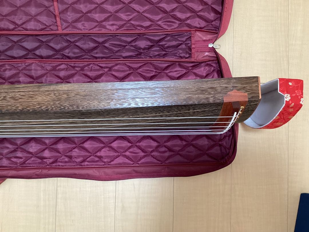 短筝 127cm 13弦　箏柱、ケース付き