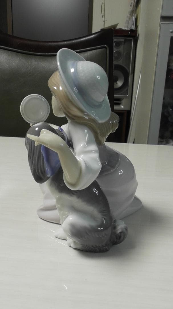 LLADRO　リヤドロ【おめかし】リアドロ　インテリア　陶器　Ｌ546