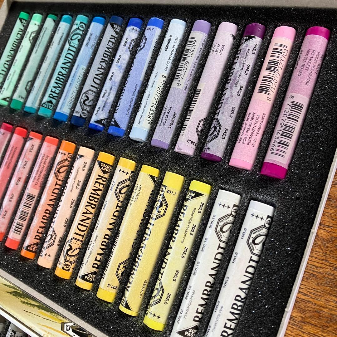 REMBRANDT 60 Soft Pastels 風景画用