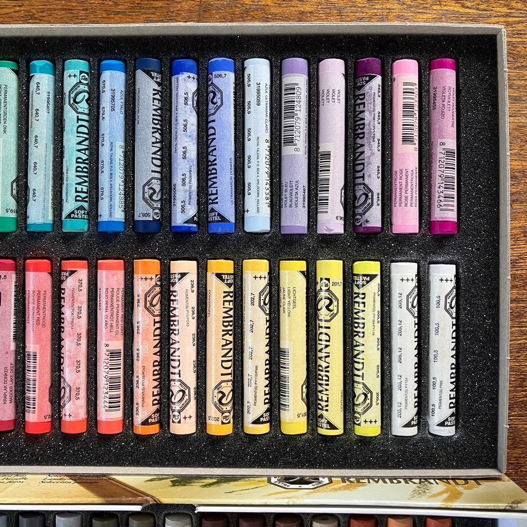 REMBRANDT 60 Soft Pastels 風景画用