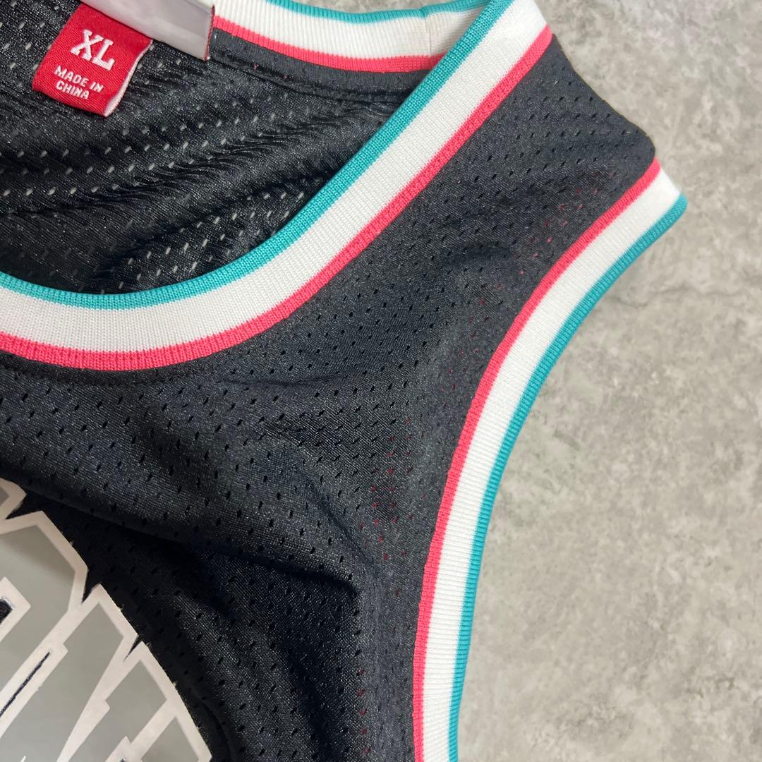 美品　Mitchell & Ness NBA SPURS ユニホーム　黒　XL