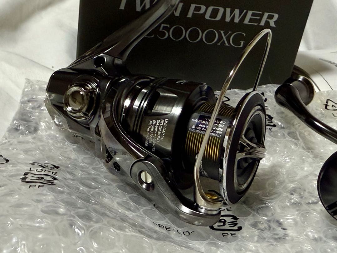 SHIMANO 24 ツインパワー C5000XG 新品・未使用