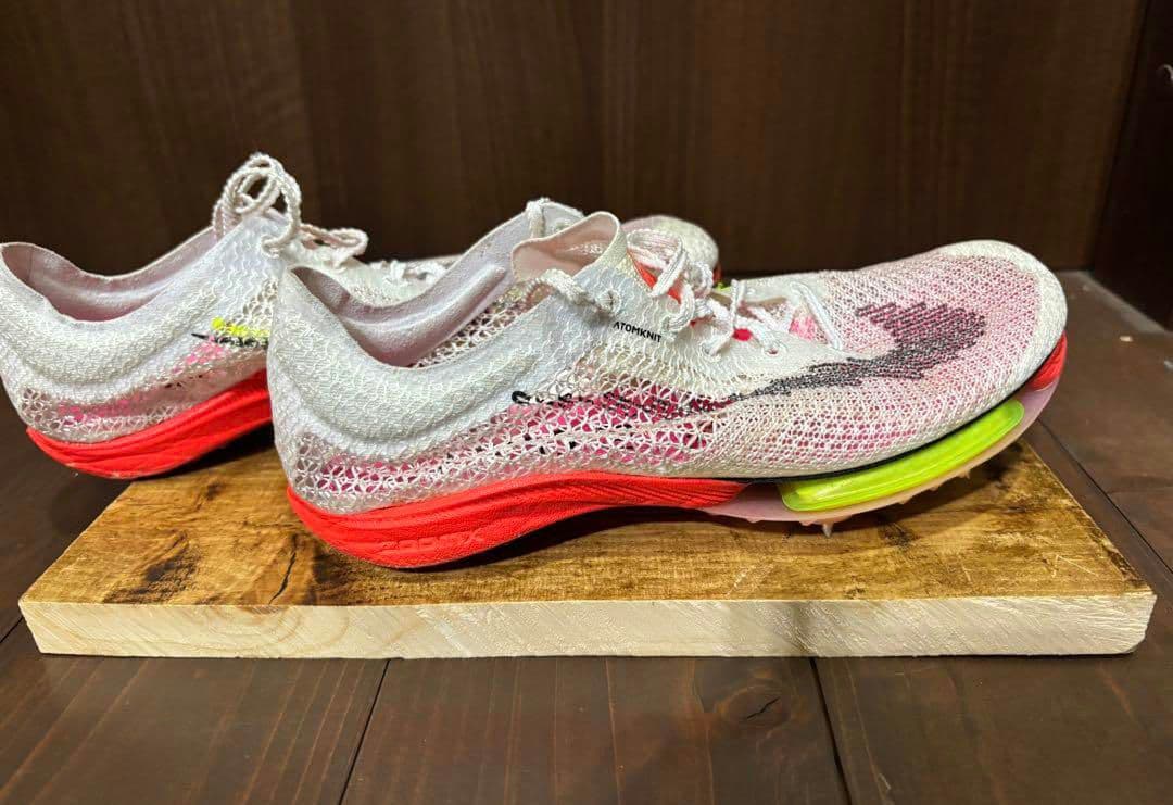 NIKE エアズームヴィクトリー　24.0