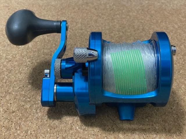 【中古品】 AVET MC-CAST MXL6/4 2スピード 右ハンドル