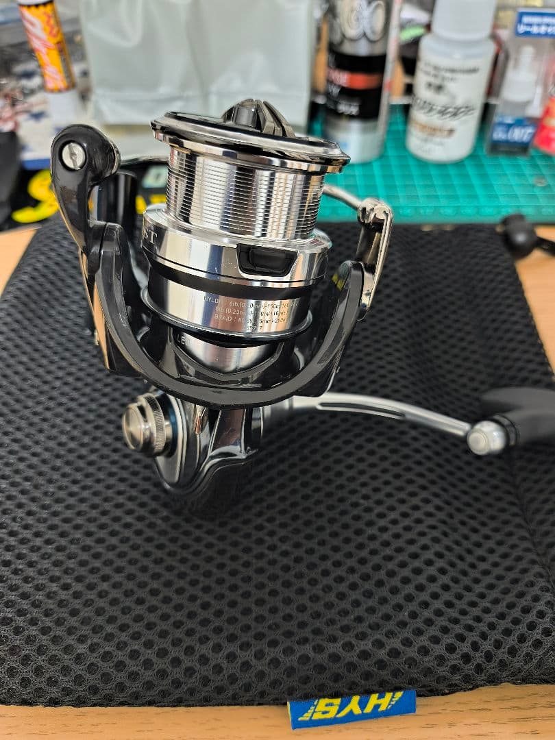 18イグジスト LT2500‐XH 中古 EXIST