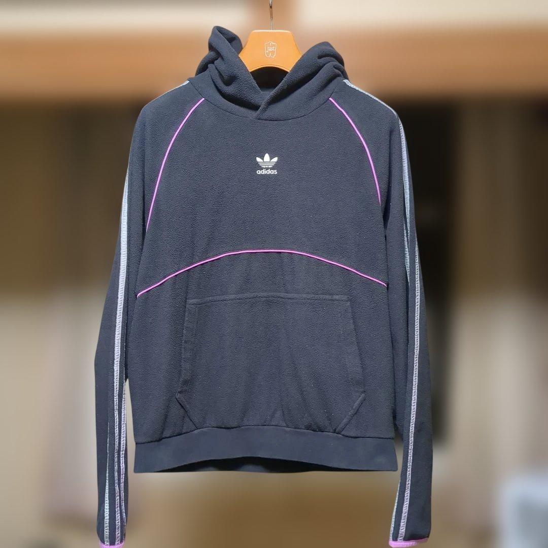 adidas フード付きフリースジャージ上下セット 黒
