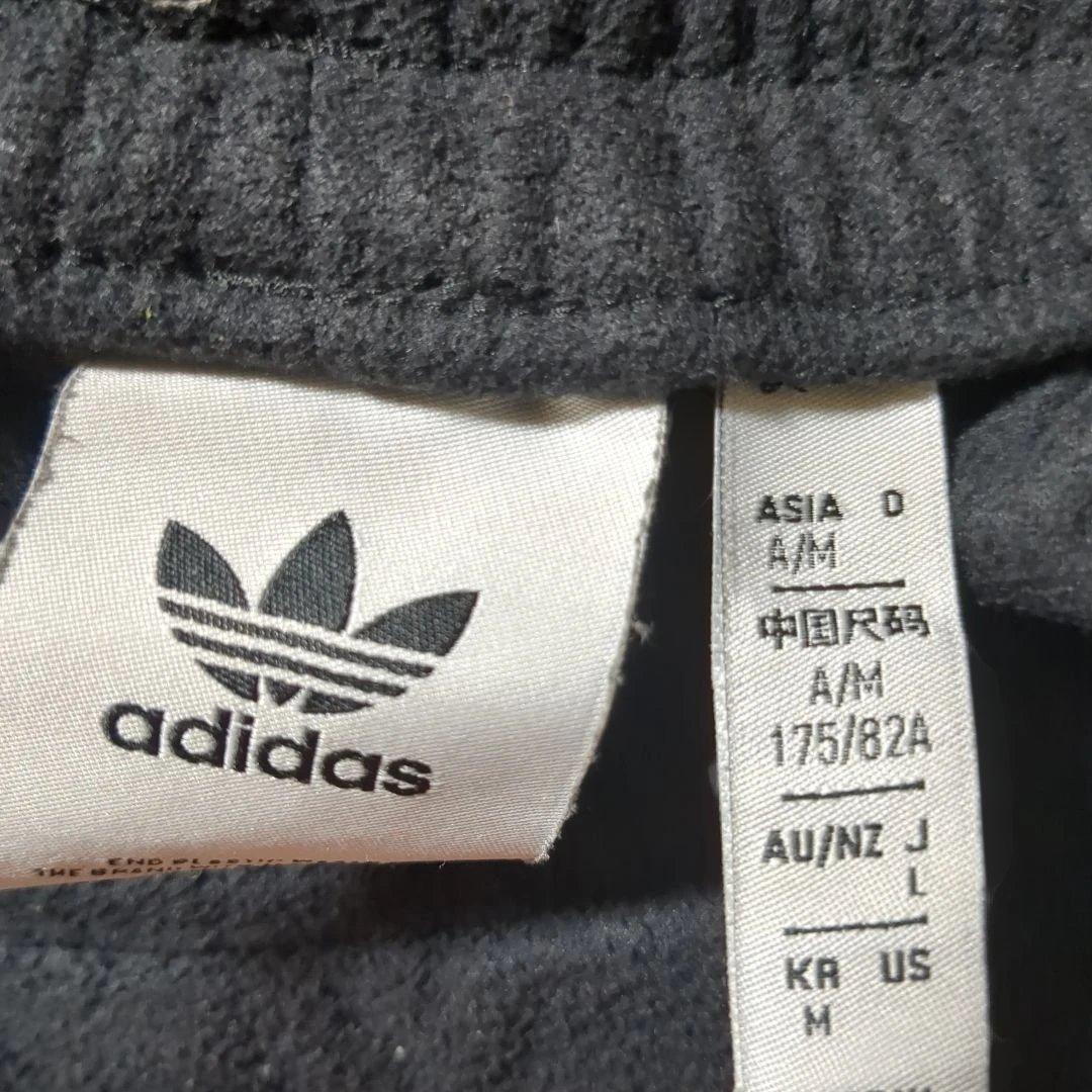 adidas フード付きフリースジャージ上下セット 黒