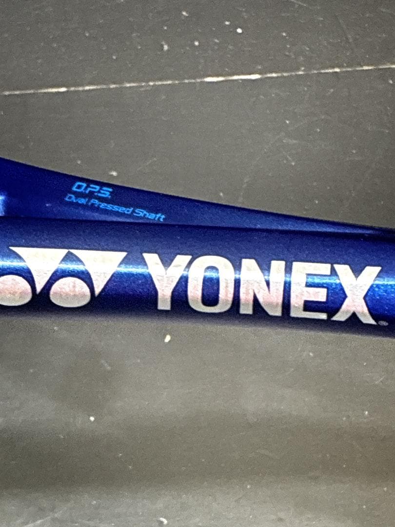 YONEX EZONE 100 ヨネックス　イーゾーン　硬式テニスラケット