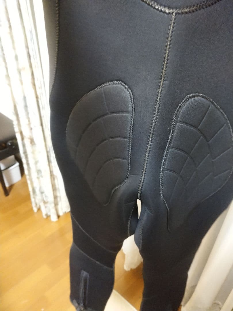 期間限定値下げ リバレイ RBB ウェットスーツ ブラック/チャコール MO