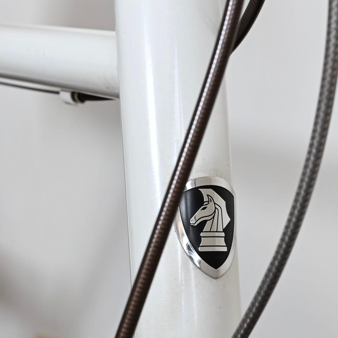【引き取り限定】 ミニベロ 自転車 本体 451 20インチ 1×7速 ホワイト