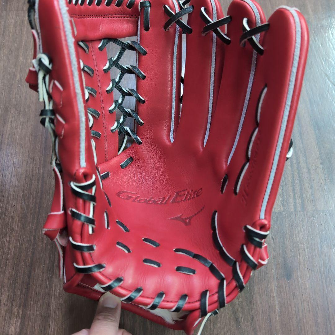 Mizuno Global Elite レッドグローブ 右投げ　外野用 軟式