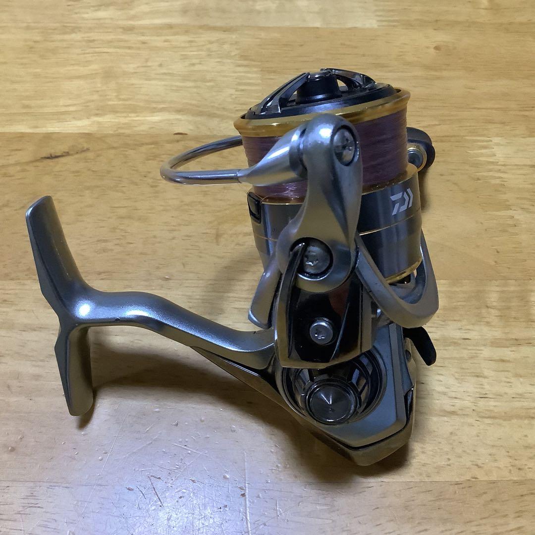 【美品】ダイワ18フリームスLT2000S-XH