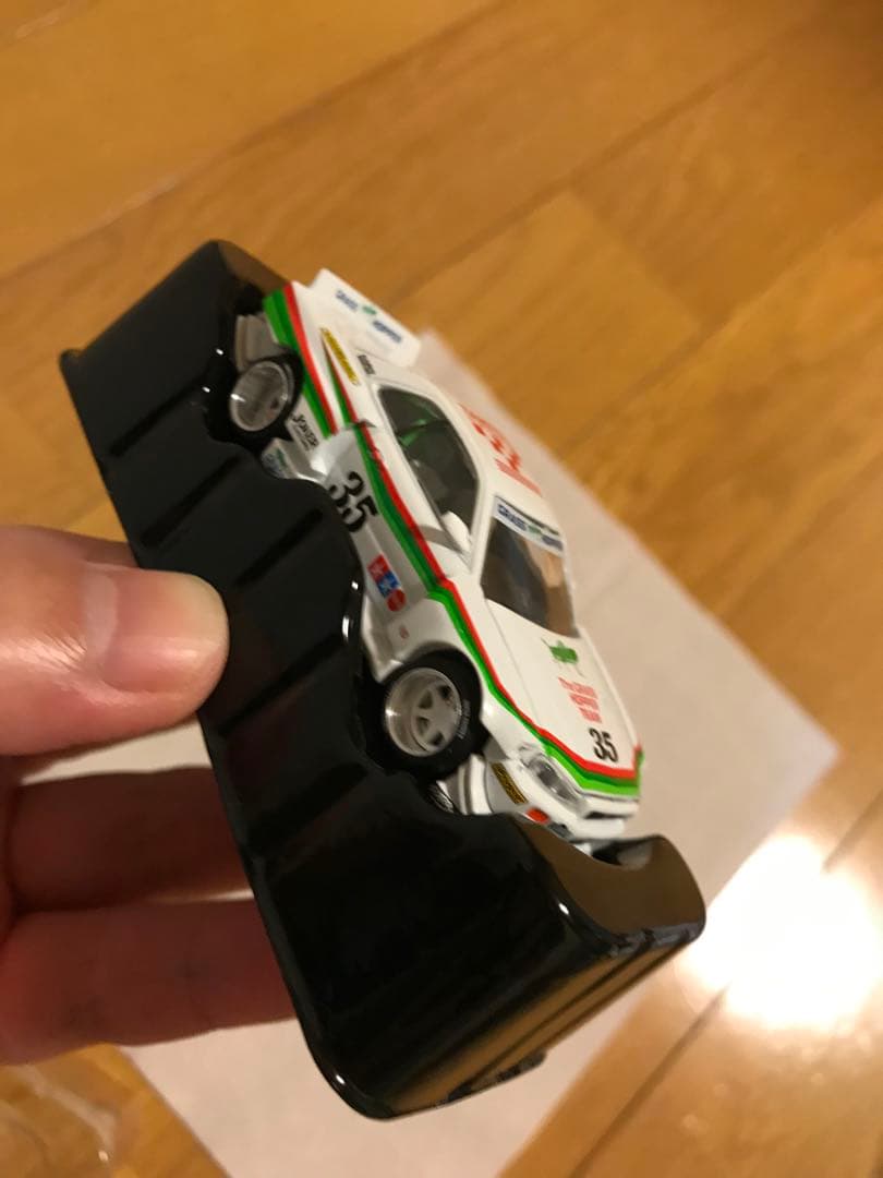 【MINI GT】街道ハウス 日産スカイライン GT-R（R34）グラスホッパー