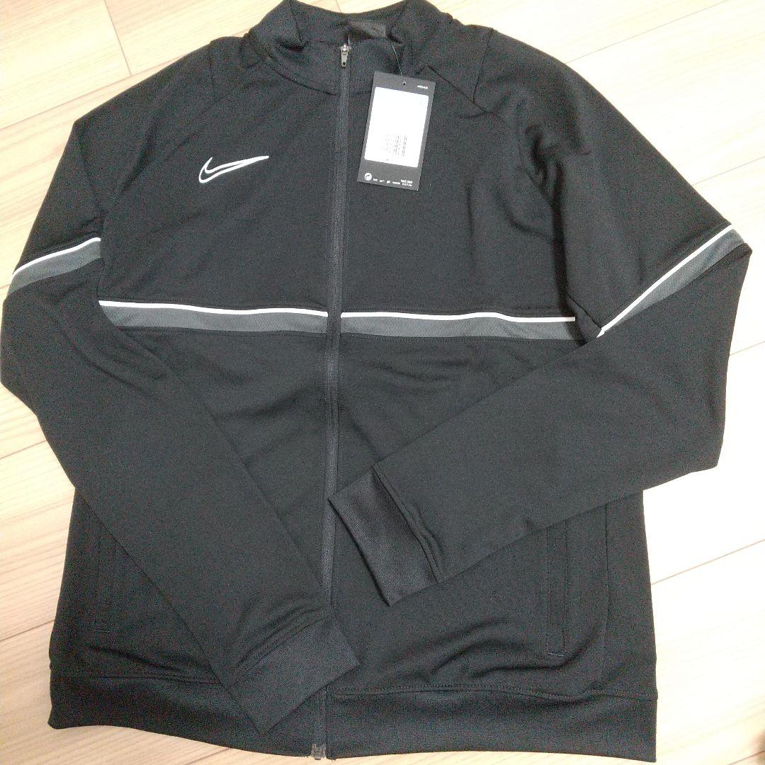 新品 NIKE ナイキ ジャージ上下セット