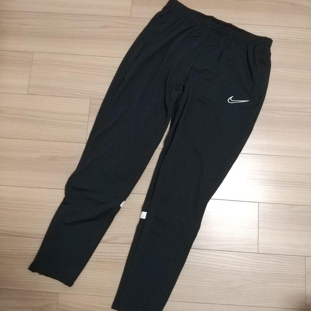 新品 NIKE ナイキ ジャージ上下セット
