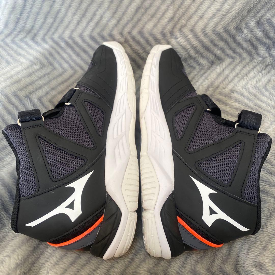 Mizuno ウエーブアルテミス 5バレーボールシューズ　美品