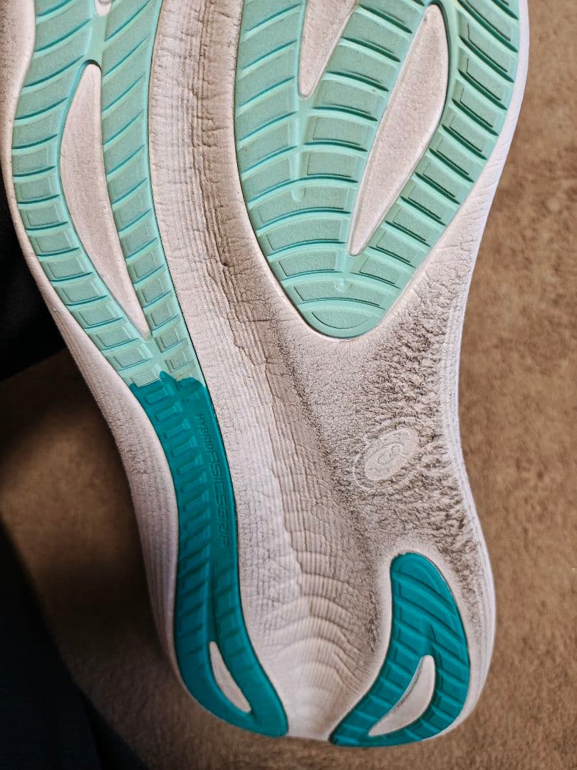 ASICS　ゲルニンバス27 ランニングシューズ ターコイズ