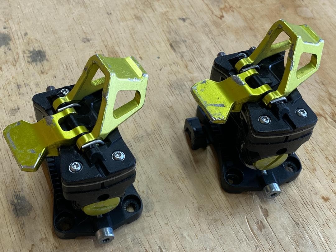 ディナフイット　スピードラディカル　テックビンディング