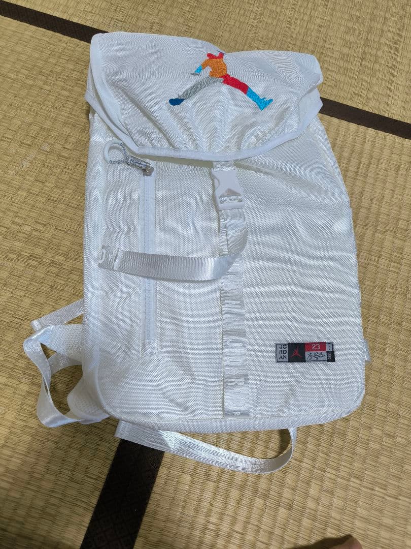 NIKE JORDAN ホワイト ジャンプマンロゴ リュックサック