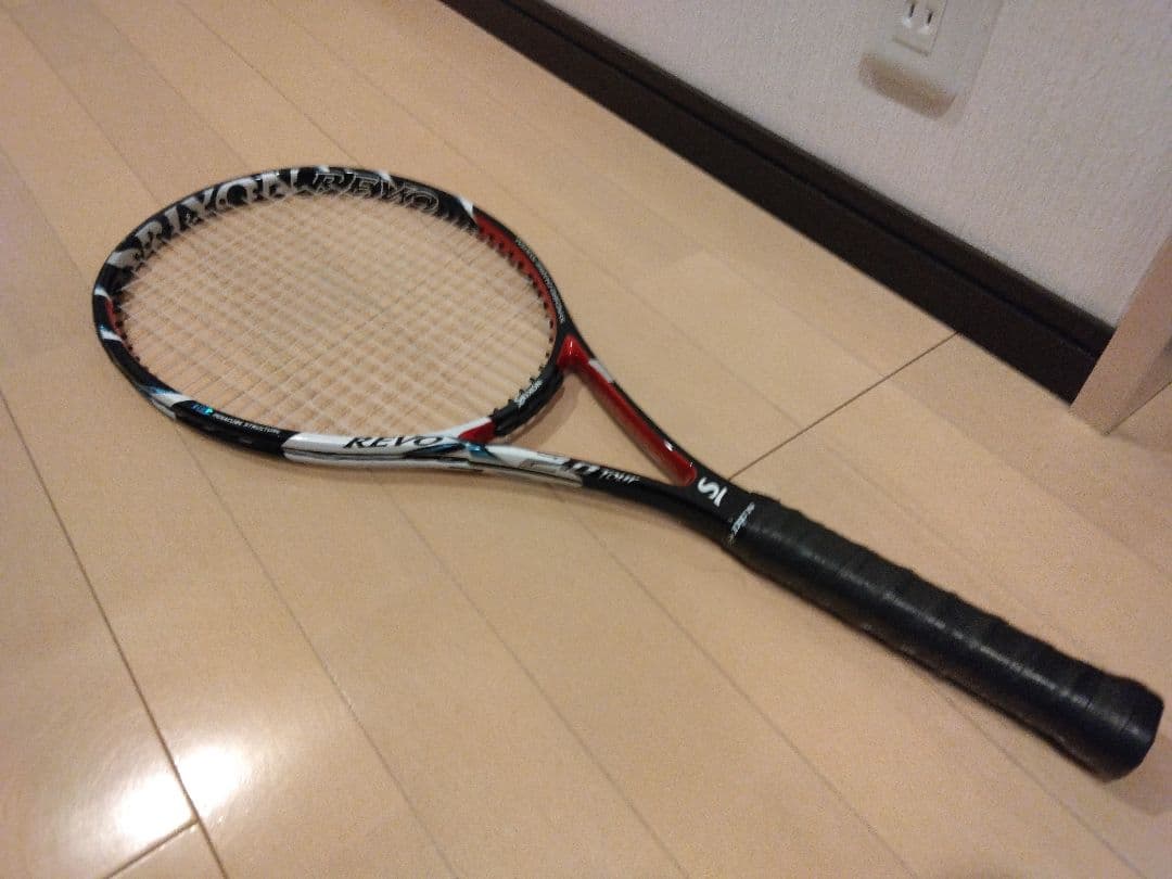 SRIXON REVO X2.0 Tour 硬式用テニスラケット 綺麗！