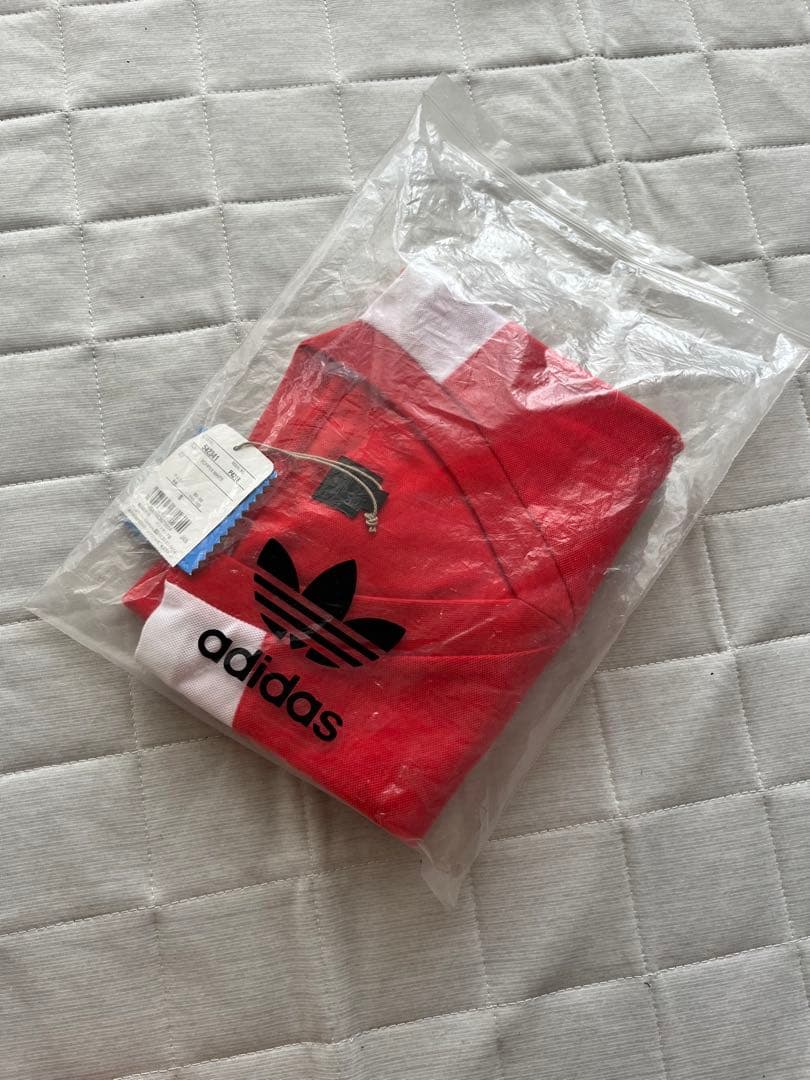新品・未使用　　old adidas dips tシャツ　ゲームシャツ　黒タグ