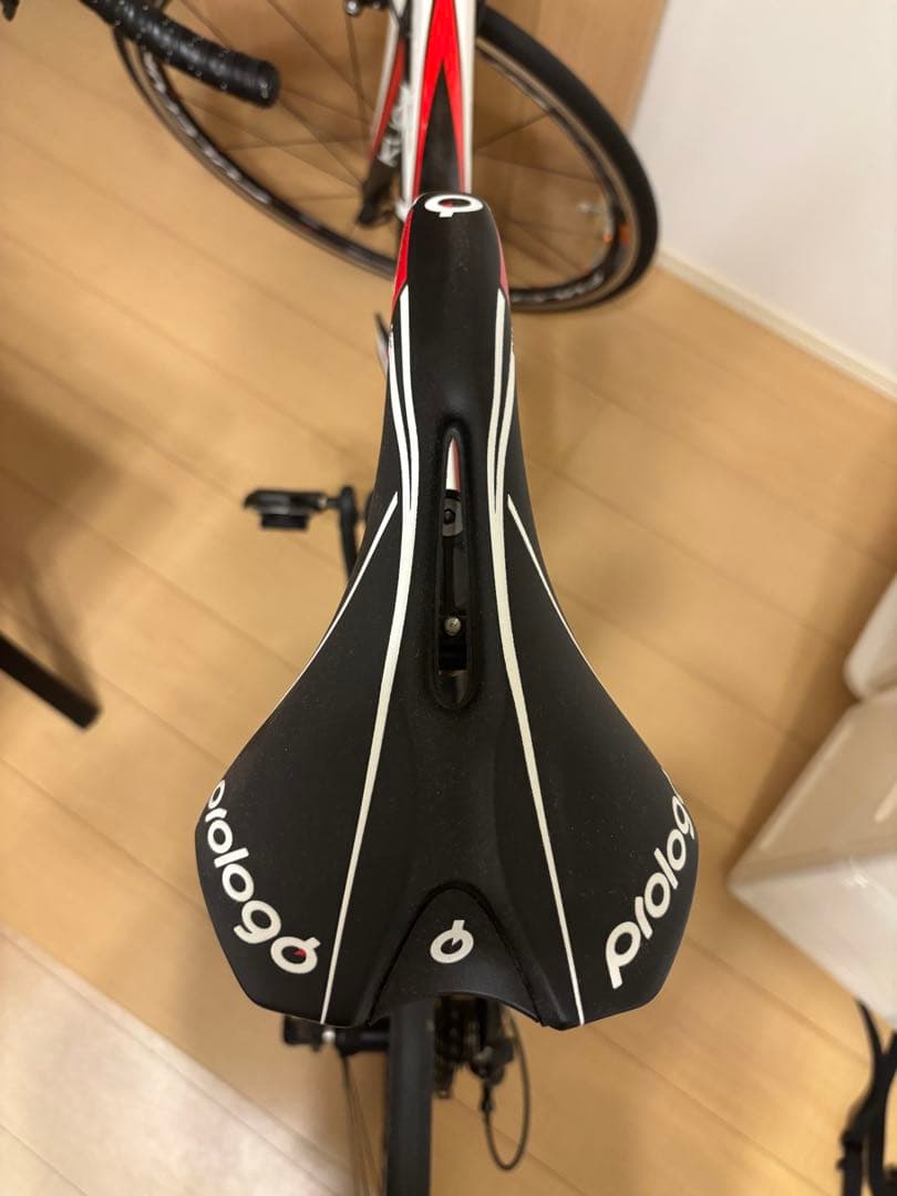 室内保管　走行300キロ弱　KUOTA Kebel カーボン　ロードバイク